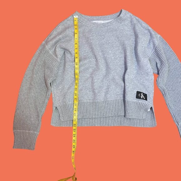 Calvin Klein Jeans Grey Ribbed Sleeve Knit Sweater - Size L - Picture 4 of 8